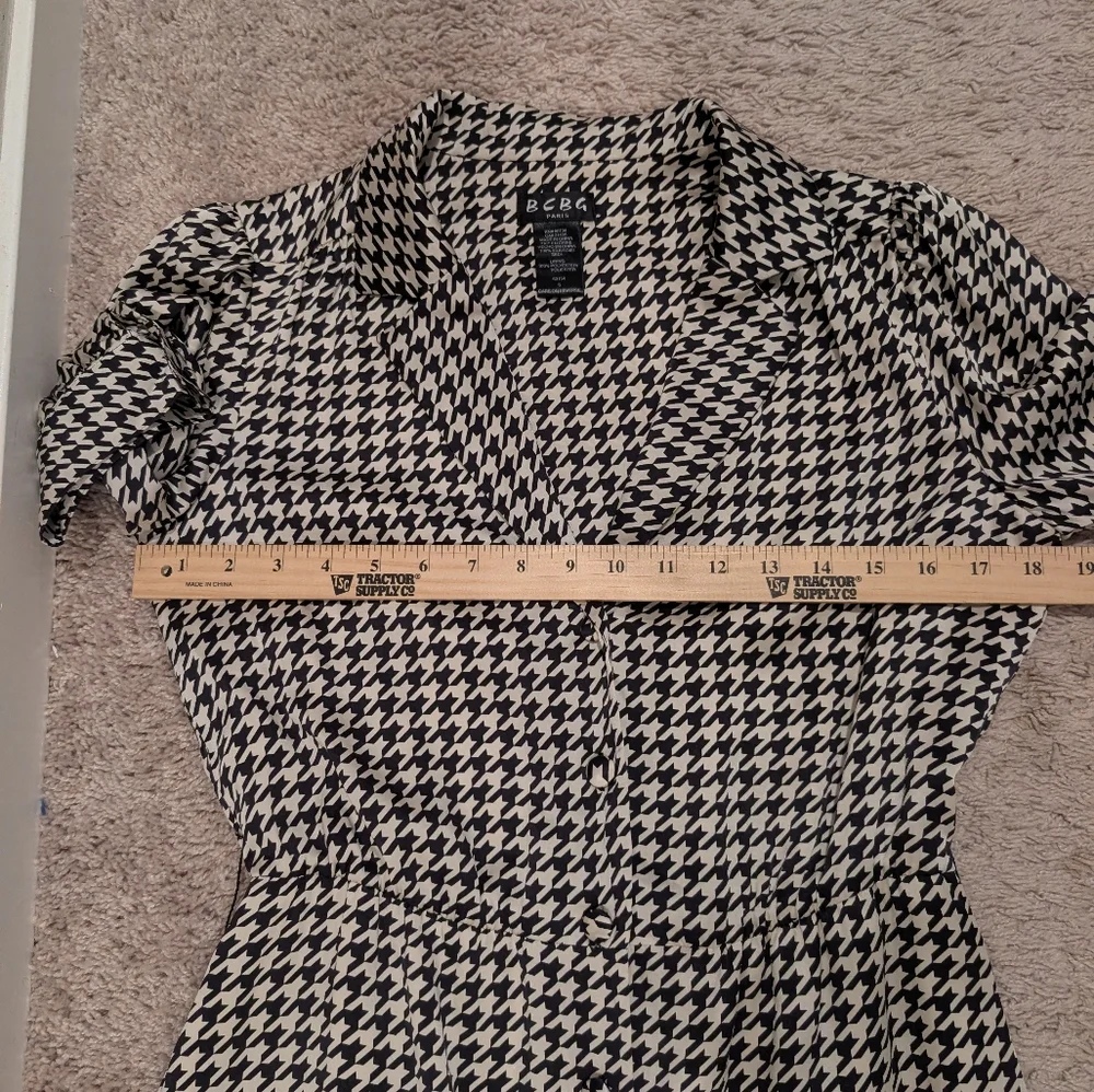 Vintage RARE BCBG Paris Silk Satin Houndstooth Shirt Dress Size 6 - Picture 10 of 16